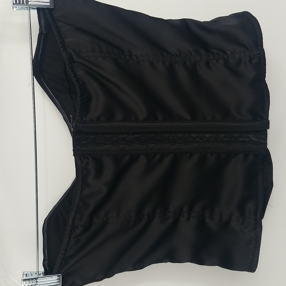 Fashion Nova Black Satin Bustier Corset Hook & Eye Back Closure Sz:M Whimsigoth - Picture 7 of 7